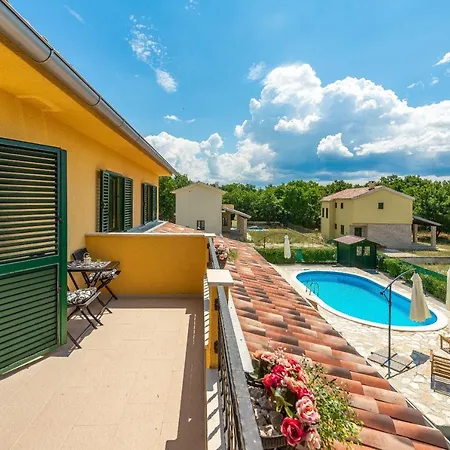 Ferienhaus Sonnenliebe Bei Zadar Holiday home