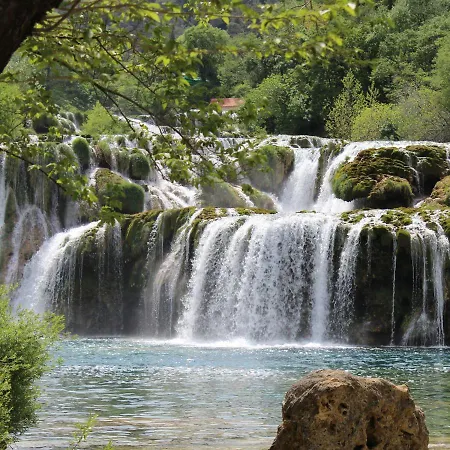 Holiday home Ferienhaus Sonnenliebe Bei Zadar Radovin