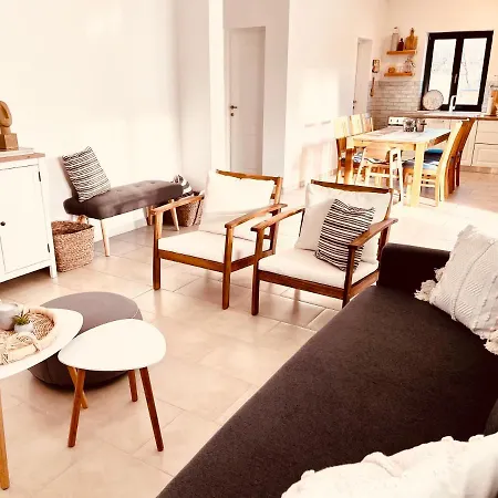 Ferienhaus Sonnenliebe Bei Zadar * Radovin