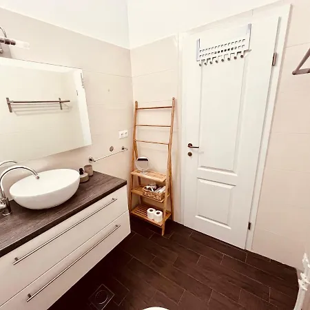 Holiday home Ferienhaus Sonnenliebe Bei Zadar *