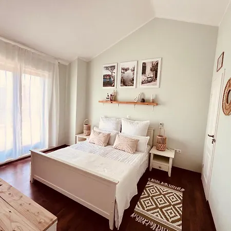 Ferienhaus Sonnenliebe Bei Zadar * Radovin